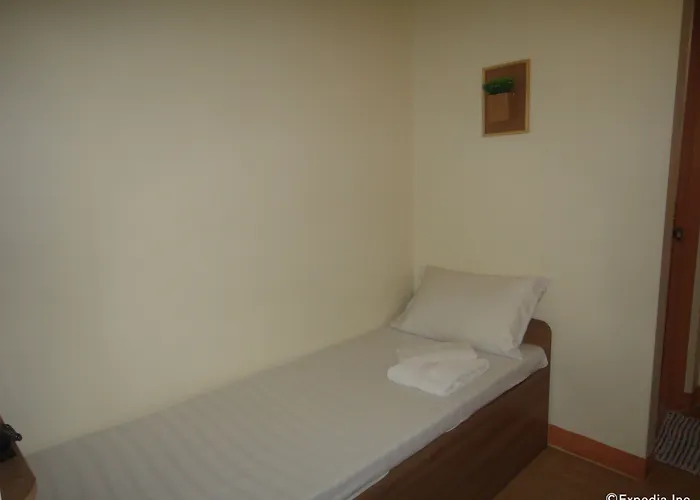 Anri House 2*