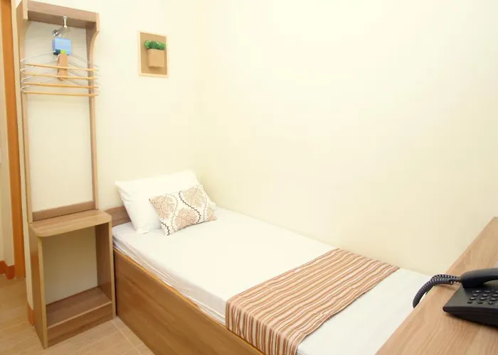 ホテル Anri House セブ市